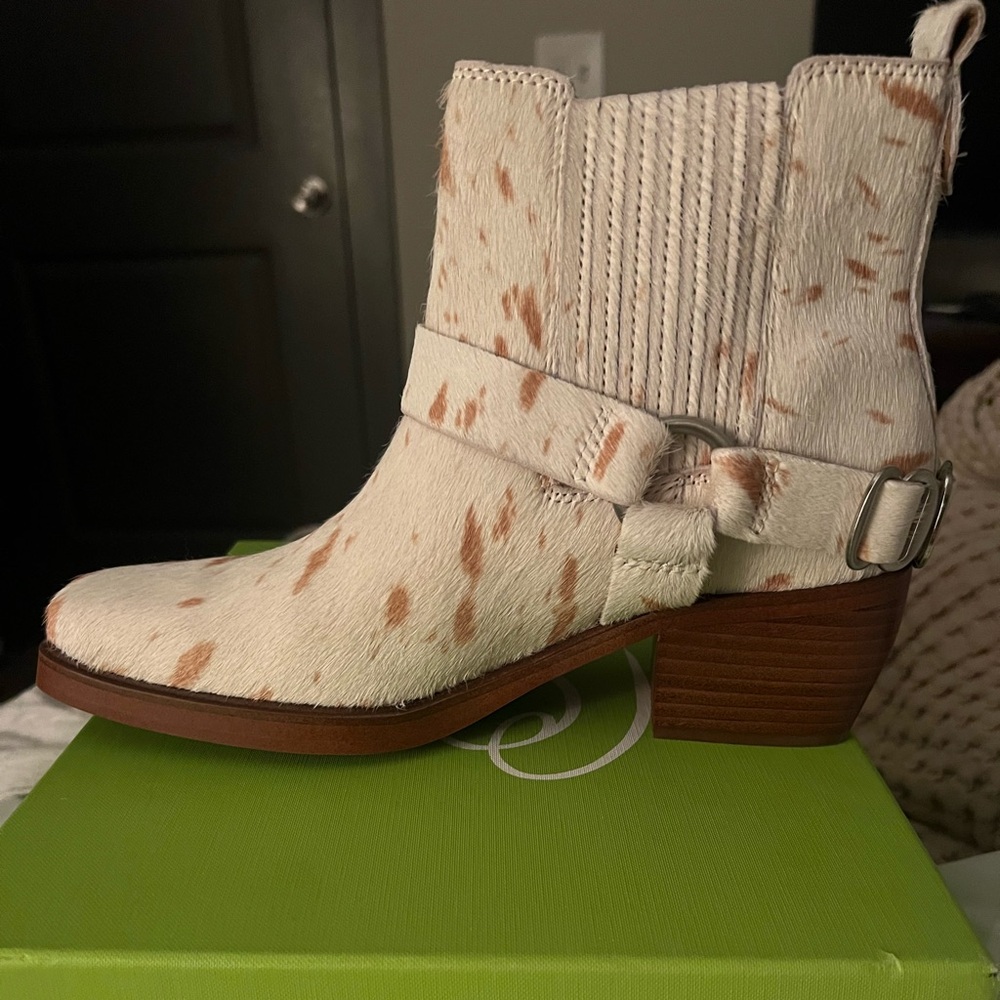 Sam Edelman boots